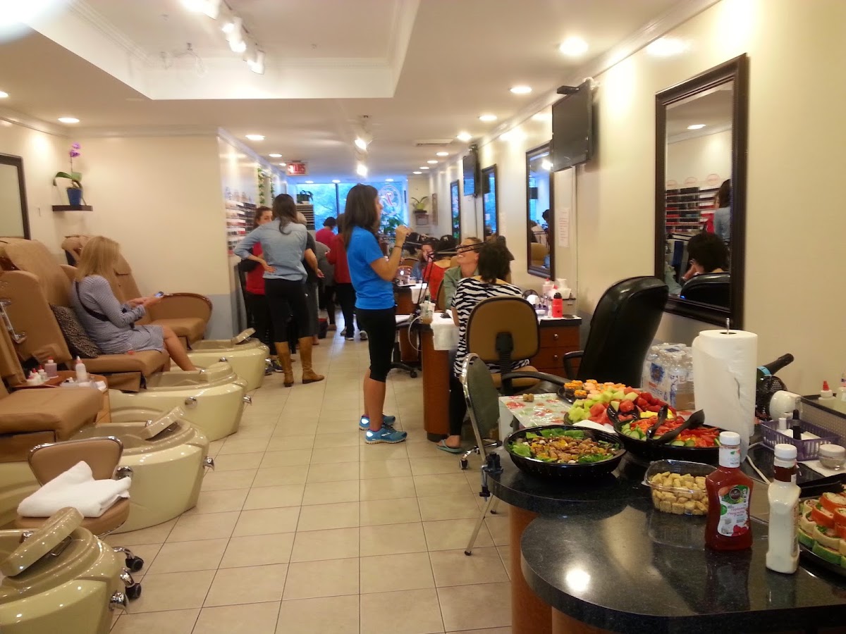 Lisa's Nail Salon, Inc.