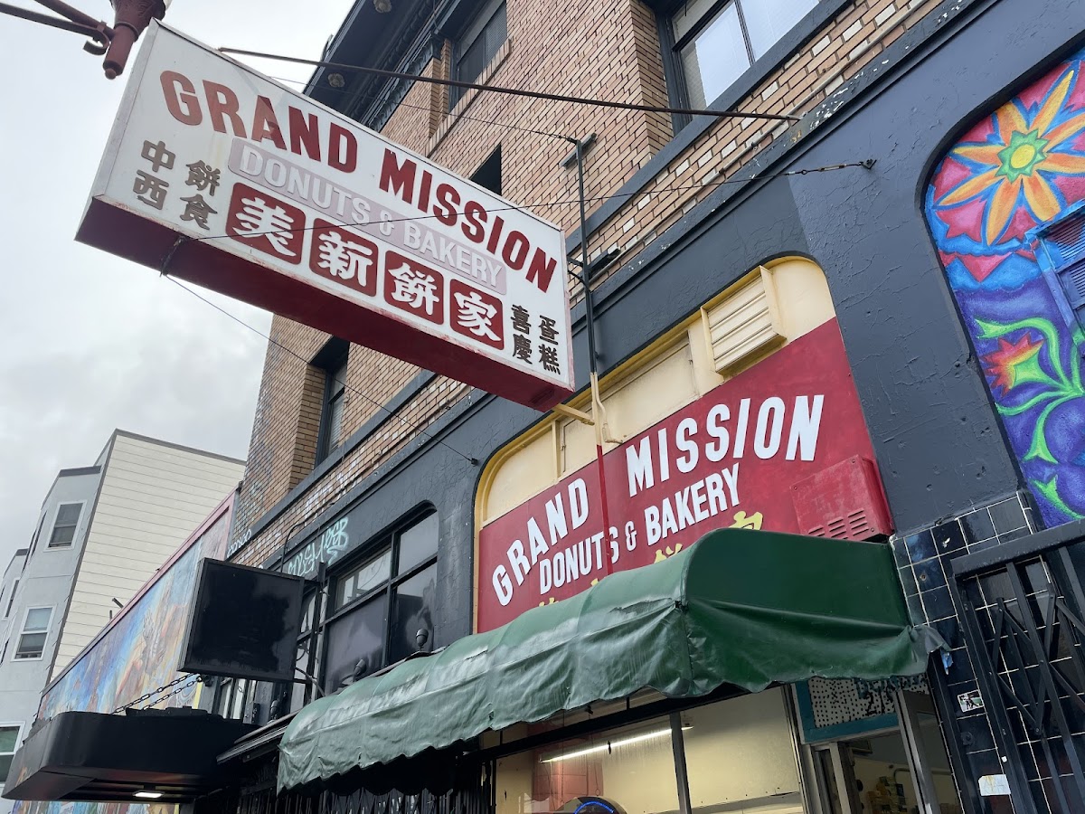 Grand Mission Donuts & Bakery