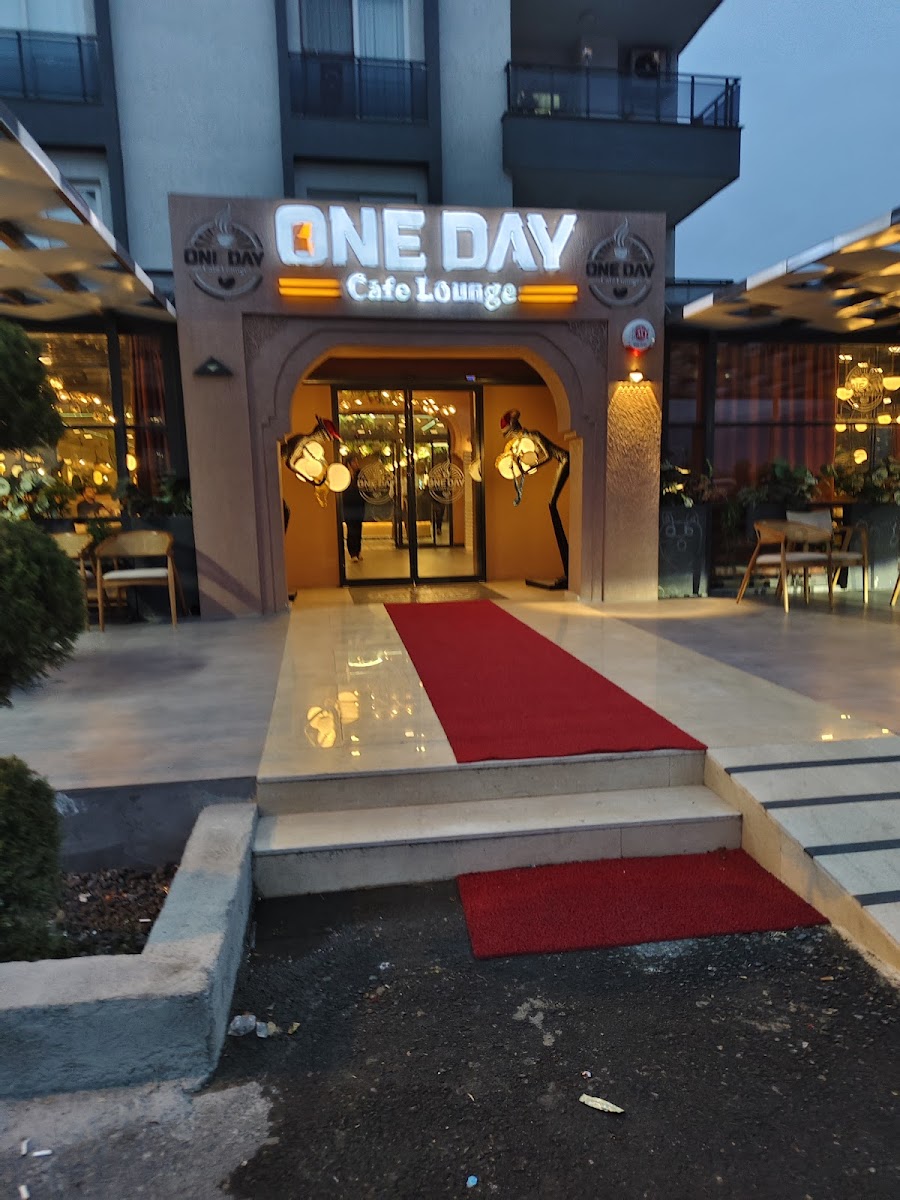 ONE DAY COFFEE LOUNGE
