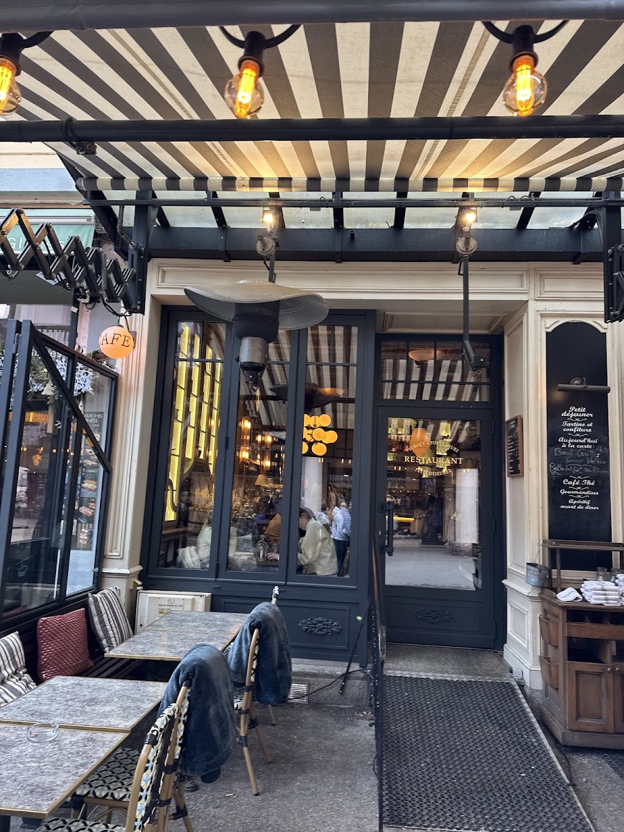 Josephine Restaurant