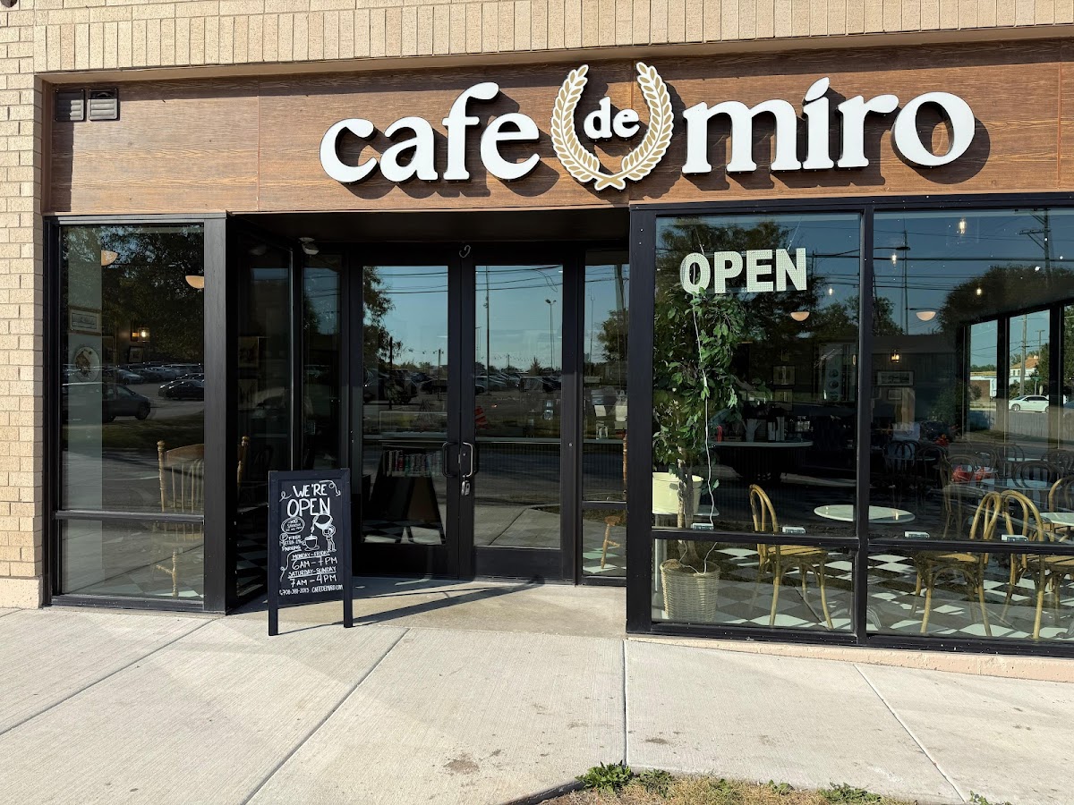 Cafe De Miro