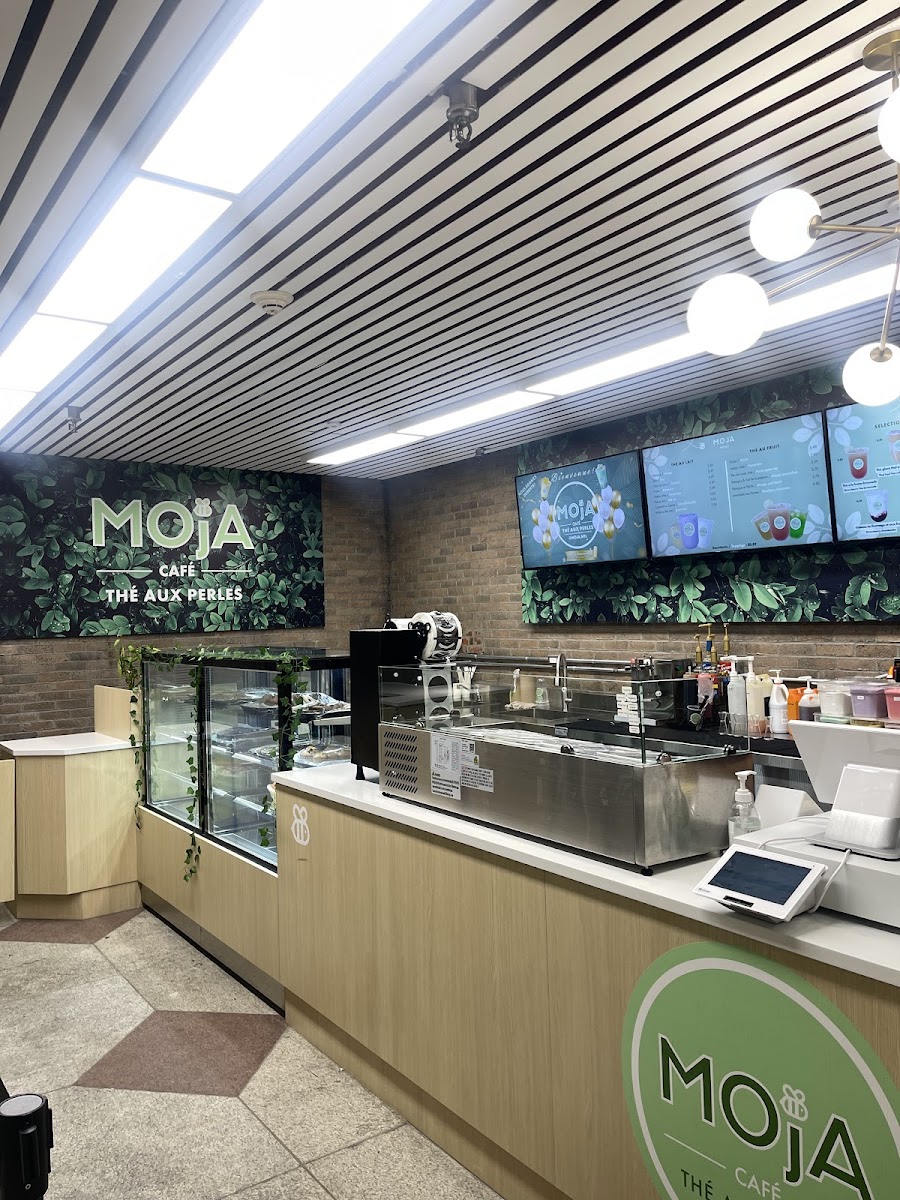 Moja Bubble Tea Café