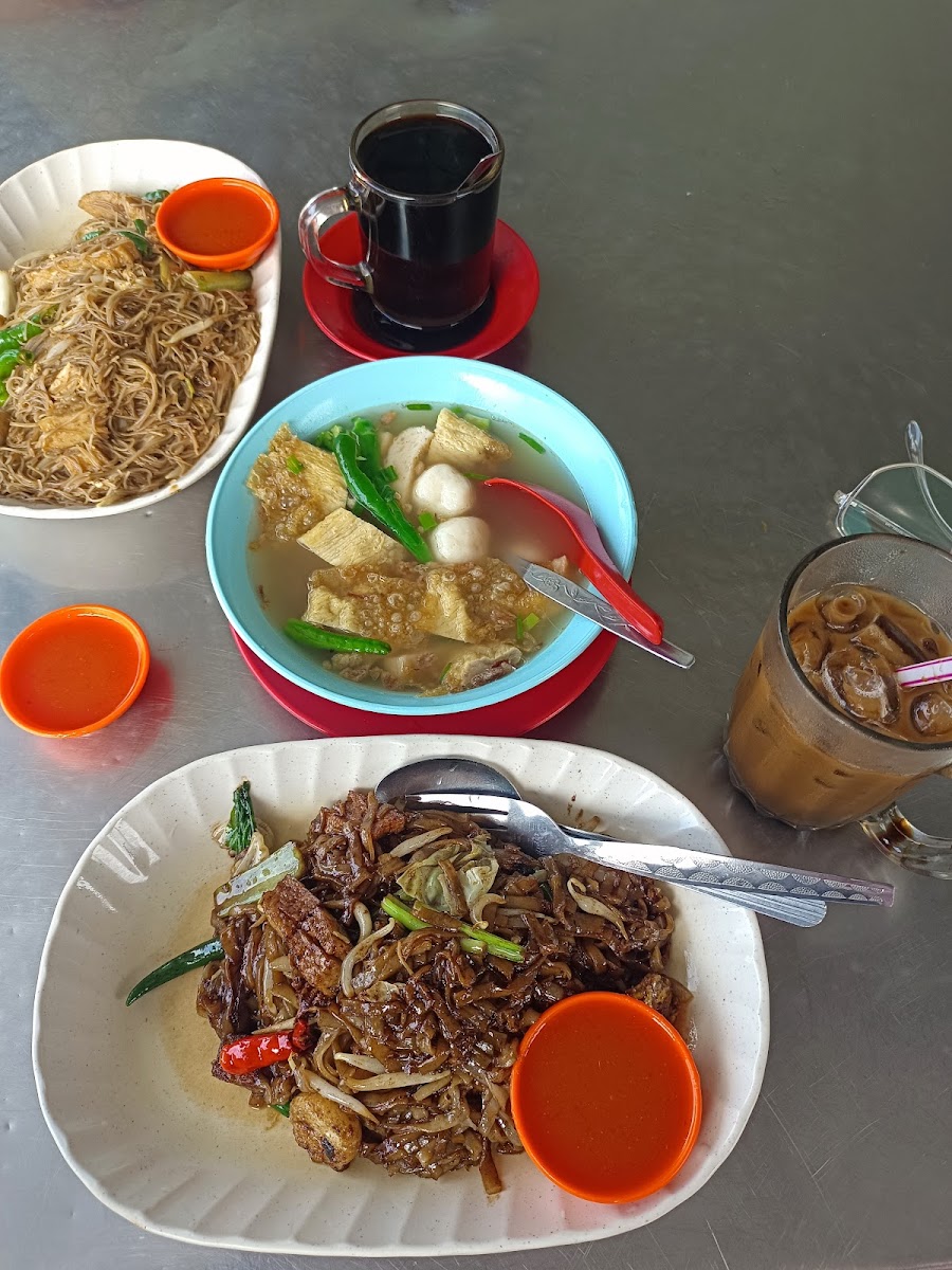 Kedai Kopi Pak Din kampar