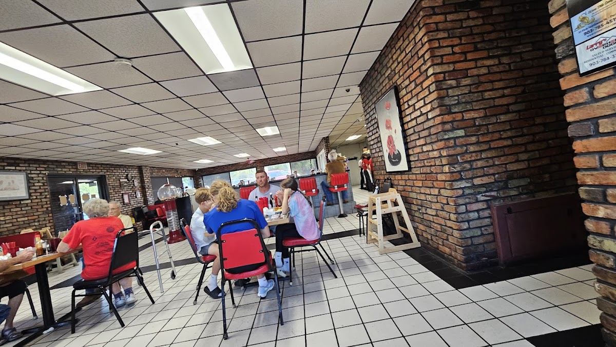 Mckee's Family Restaurant