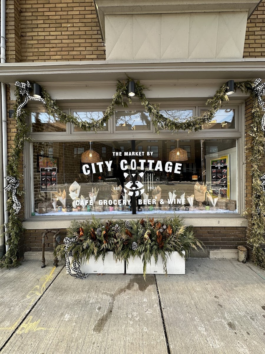 City Cottage Market