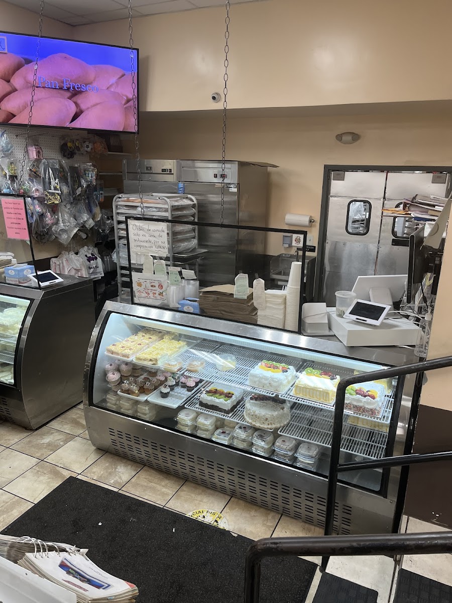 Karina's Bakery & Restaurant