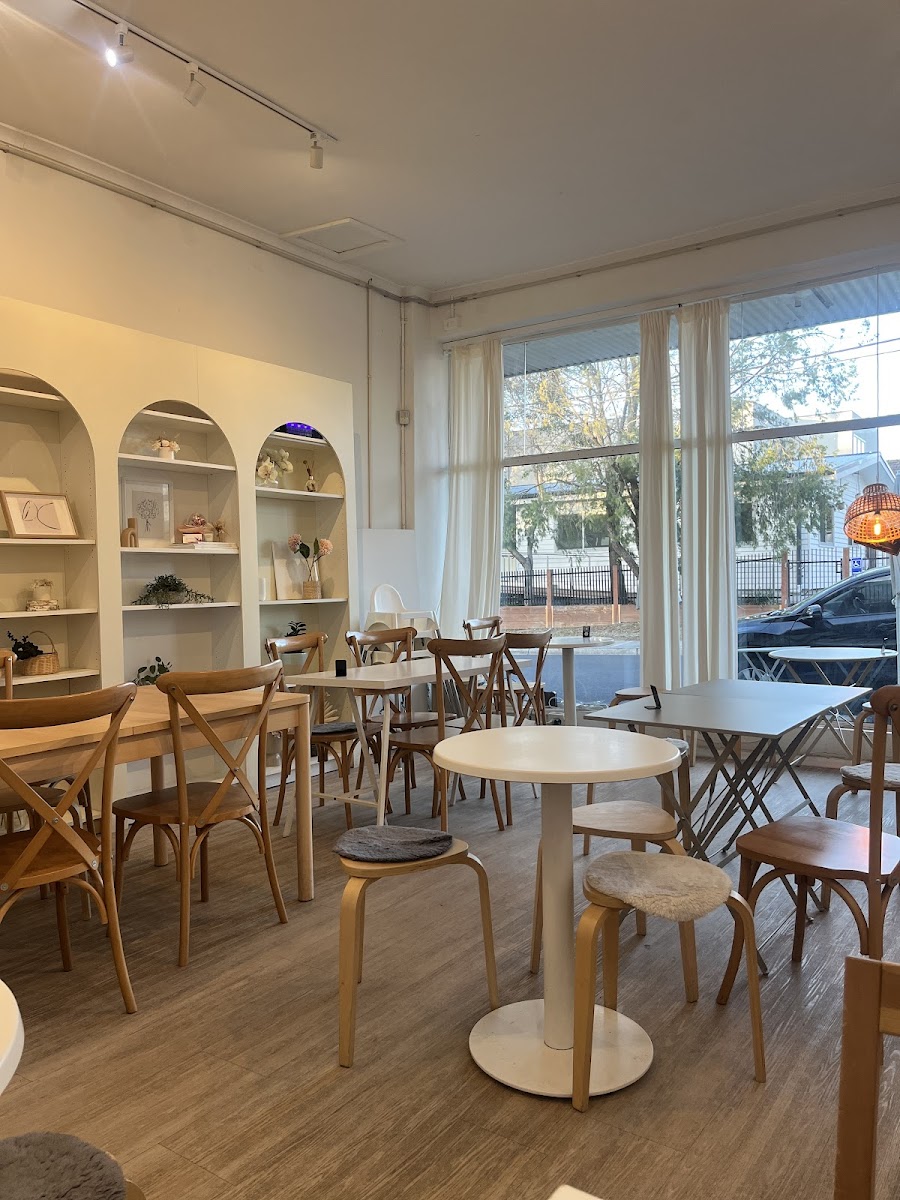 Hana Kafe Japanese Eatery