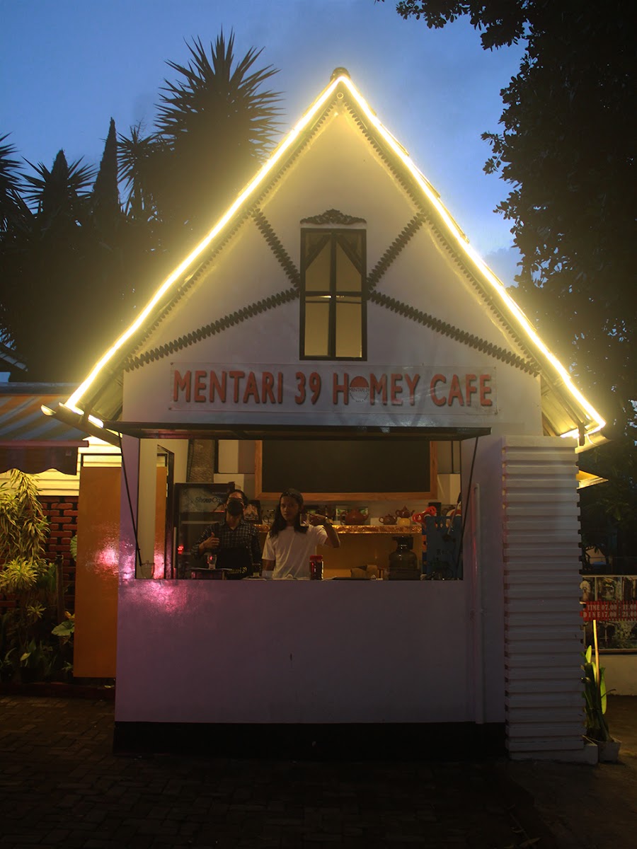Mentari39 Homey Cafe