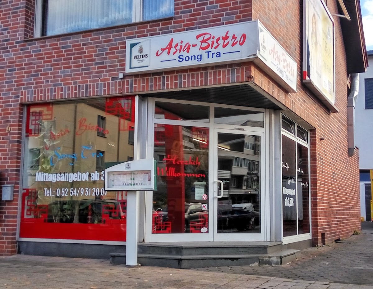 Asia-Bistro Song Tra