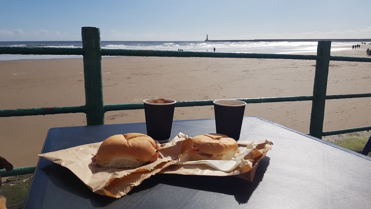 Café at the Cat & Dog Steps