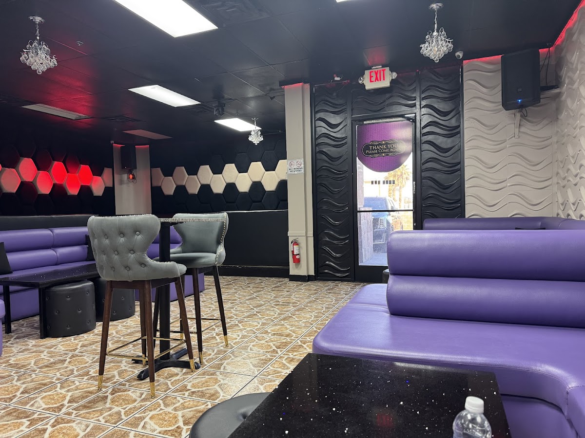 Abyssinia Restaurant & Lounge