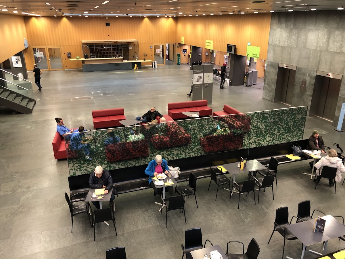 Cafe Medikuss (MZA Lounge)