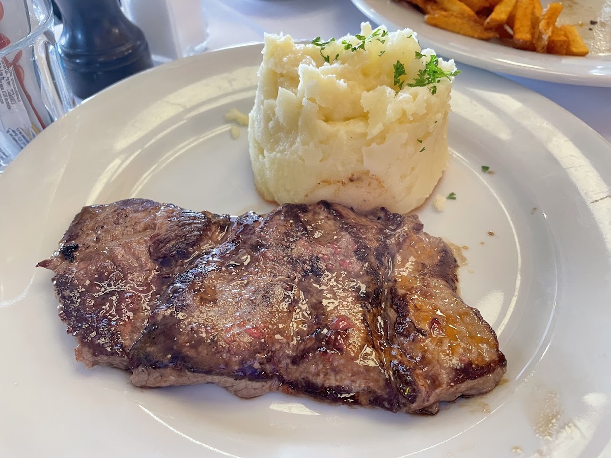 La Maison Blanche - 23-19 Rue de Dunkerque