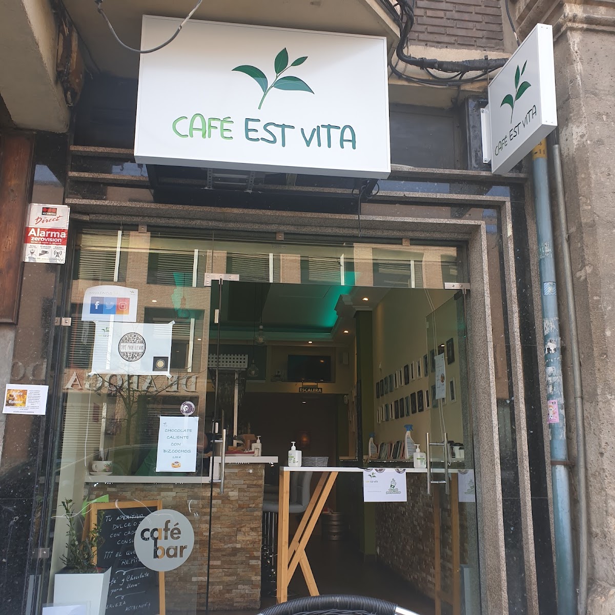 Café est vita