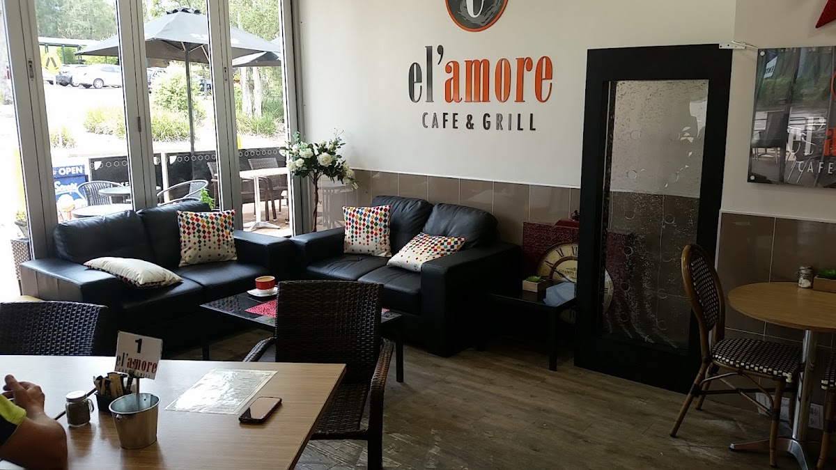 El’amore Cafe & Grill
