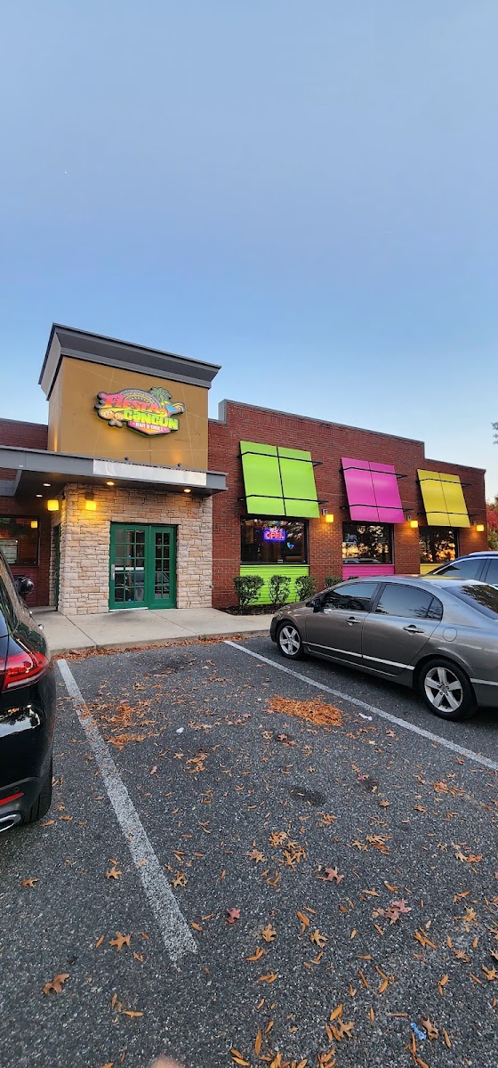 Fiesta Cancún Bar & Grill