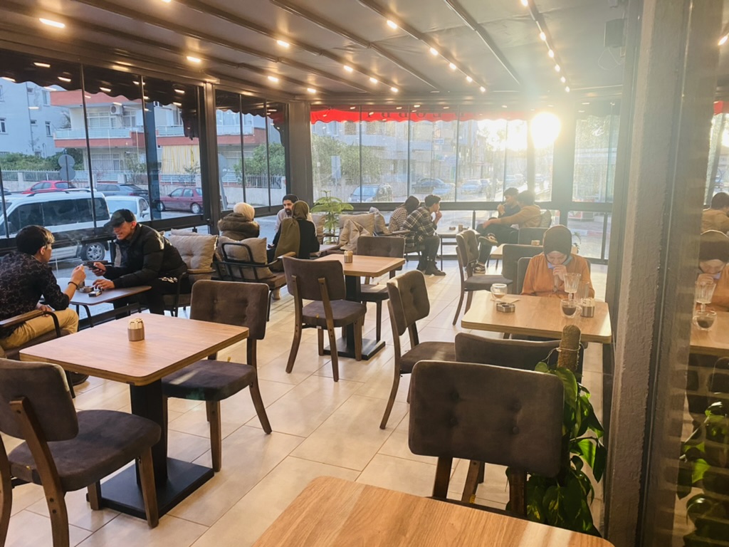 MOD LOBBY COFFEE - YEMEK - PASTA - KÜTÜPHANE