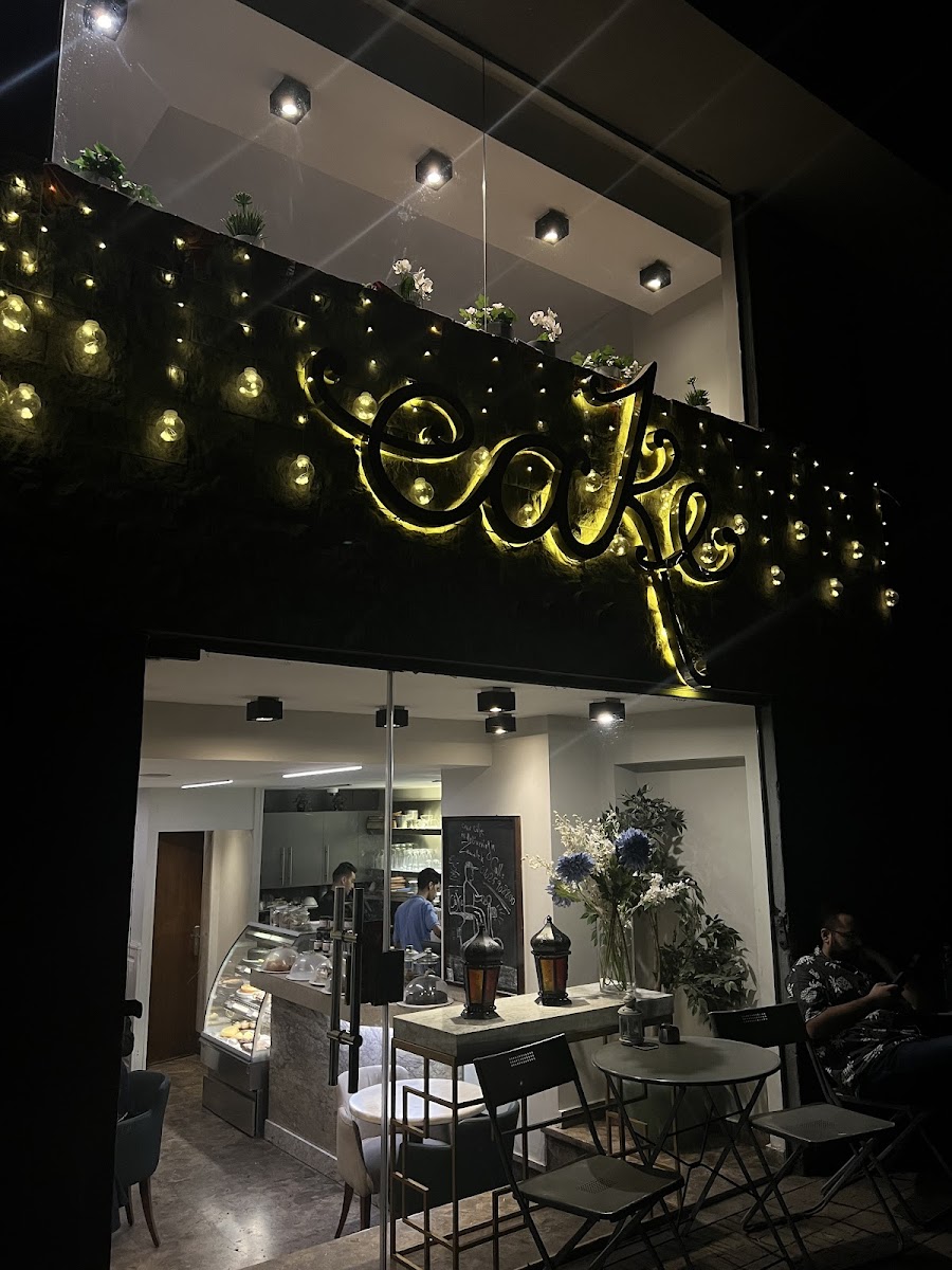 Cake Café - Mohamed Al Sagheer - Zamalek