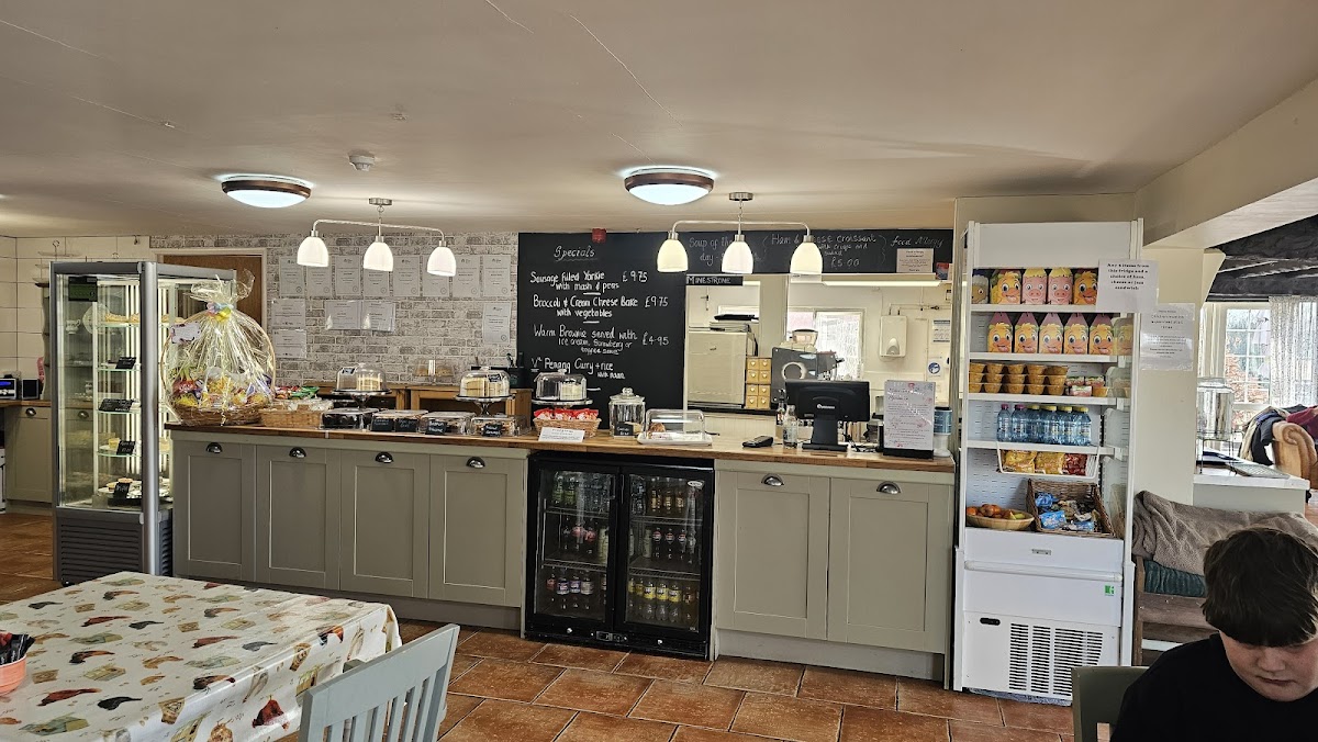 Floralands Farmhouse Kitchen