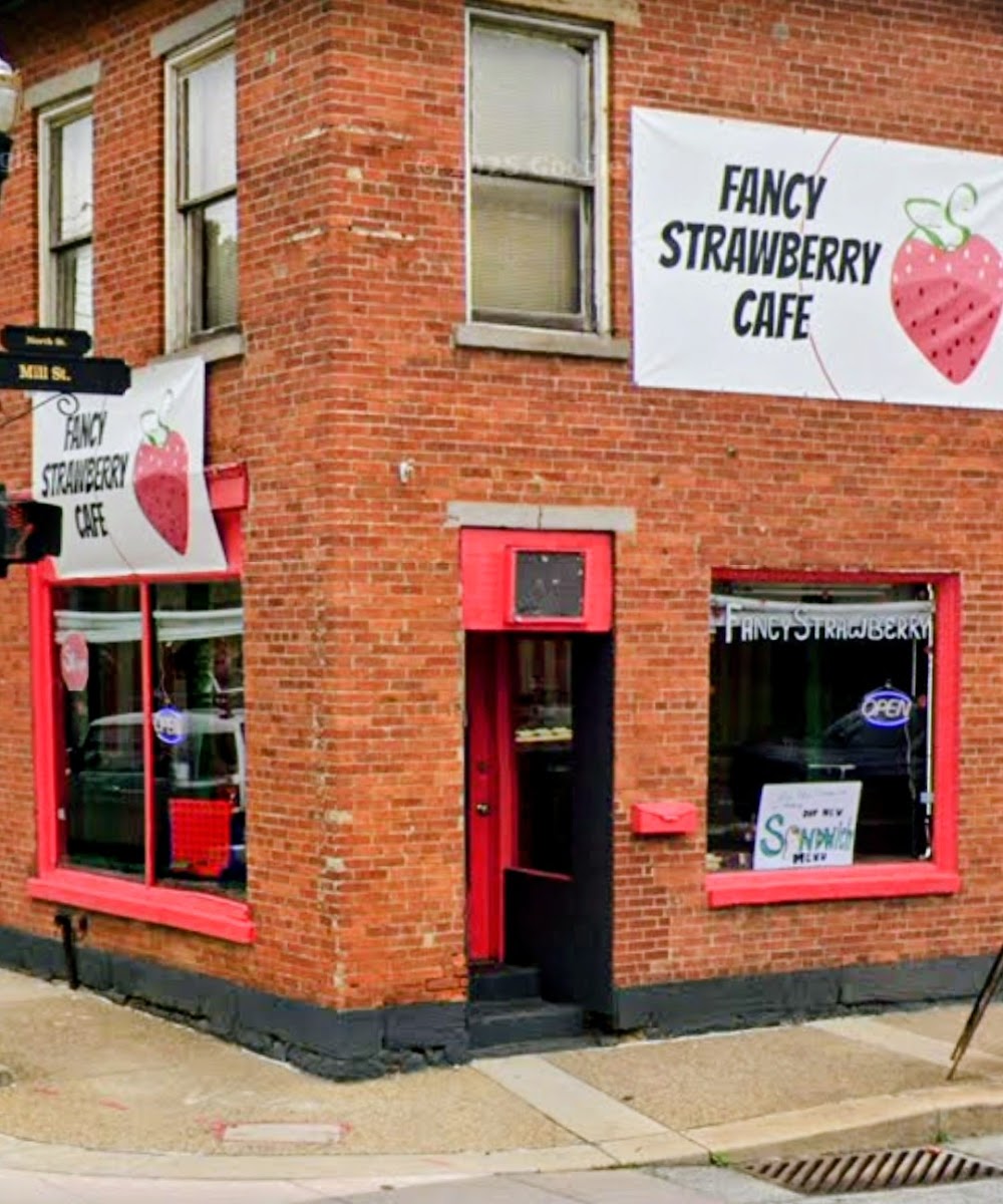 Fancy Strawberry Cafe