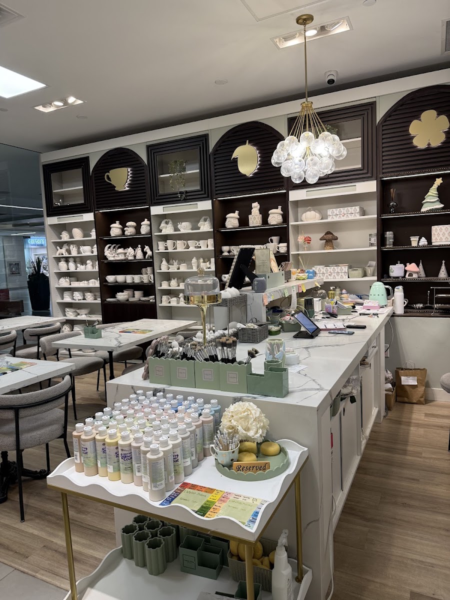 L’atelier Piérre Ceramic Cafe