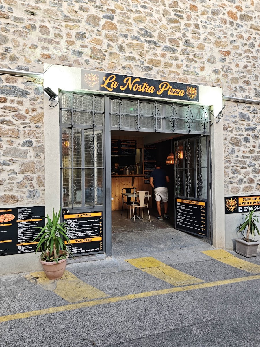 La Nostra Pizza 83
