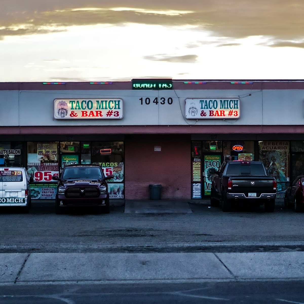 Taco Mich & Bar #3