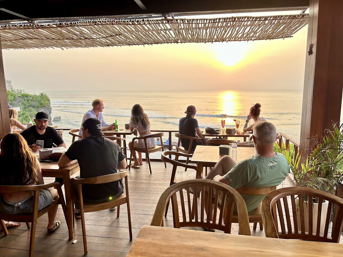 Top Warung Uluwatu