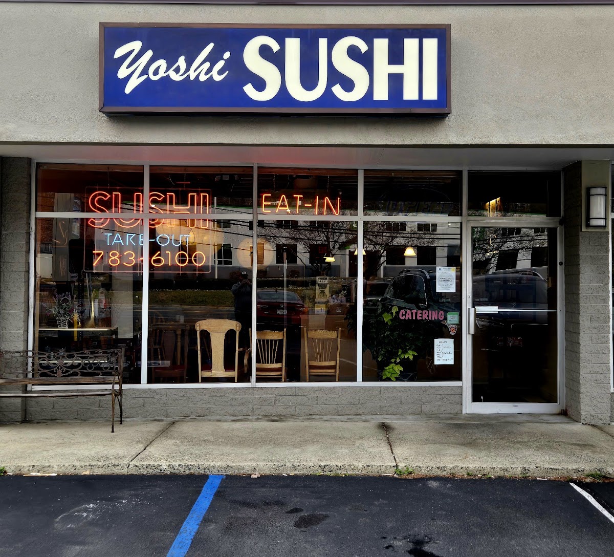 Yoshi Sushi