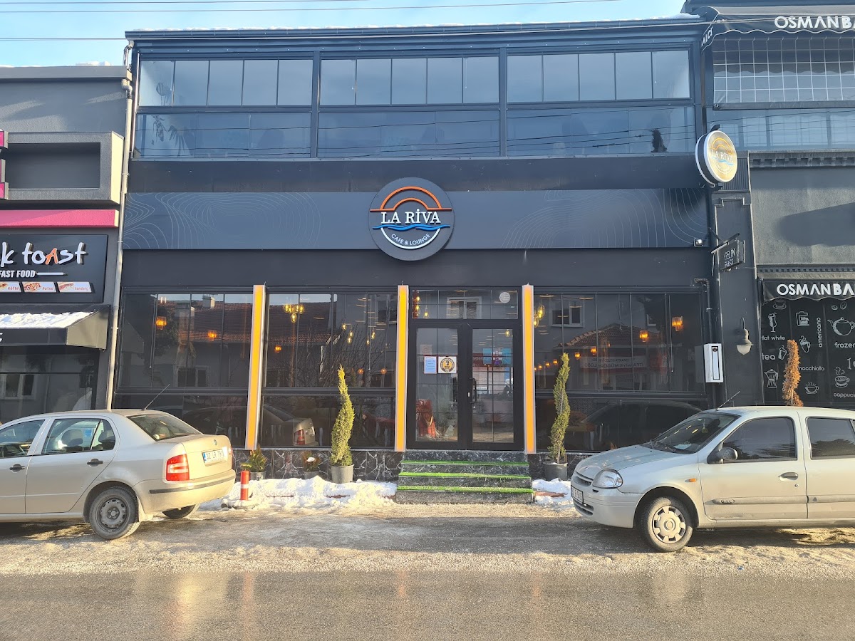 LA RİVA CAFE & LOUNGE