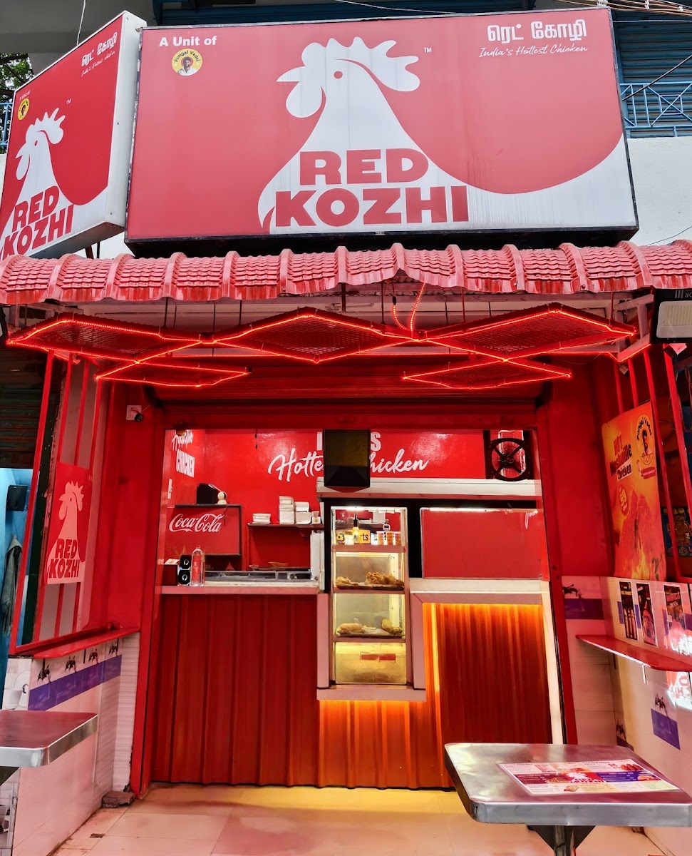 Red Kozhi (Pongal Vadai Cafe)