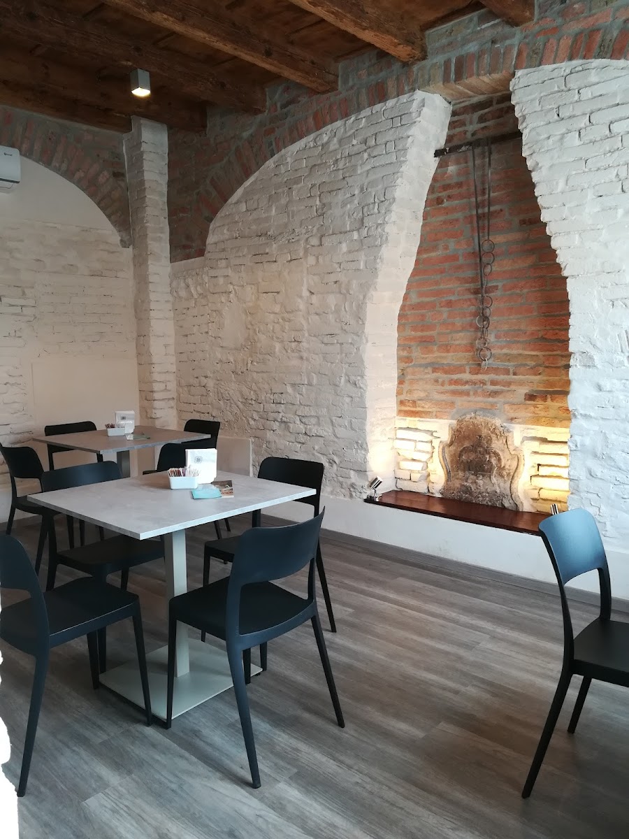 Caffè del viale di Pavesi Mauro