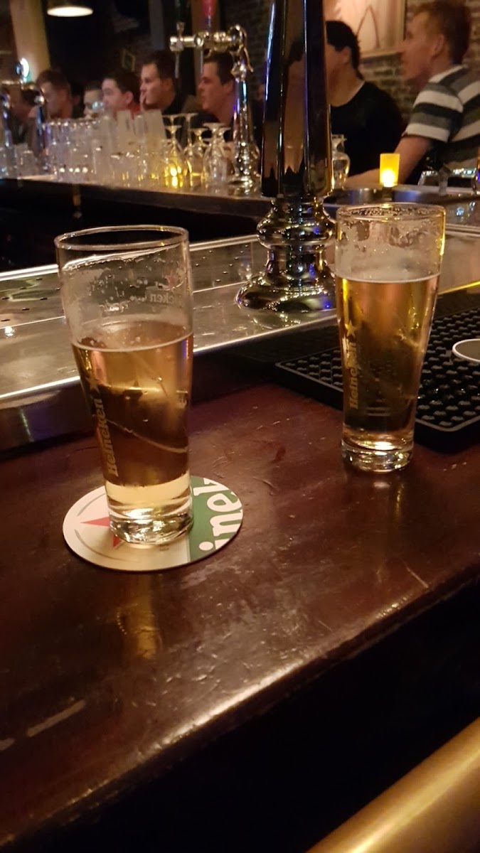 Café Biljart De Baron