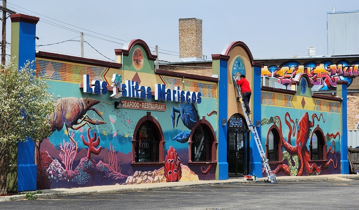 Las Islitas Seafood & Mexican Restaurant