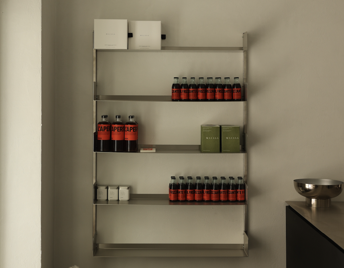 FOURTEEN Concept & Cafe