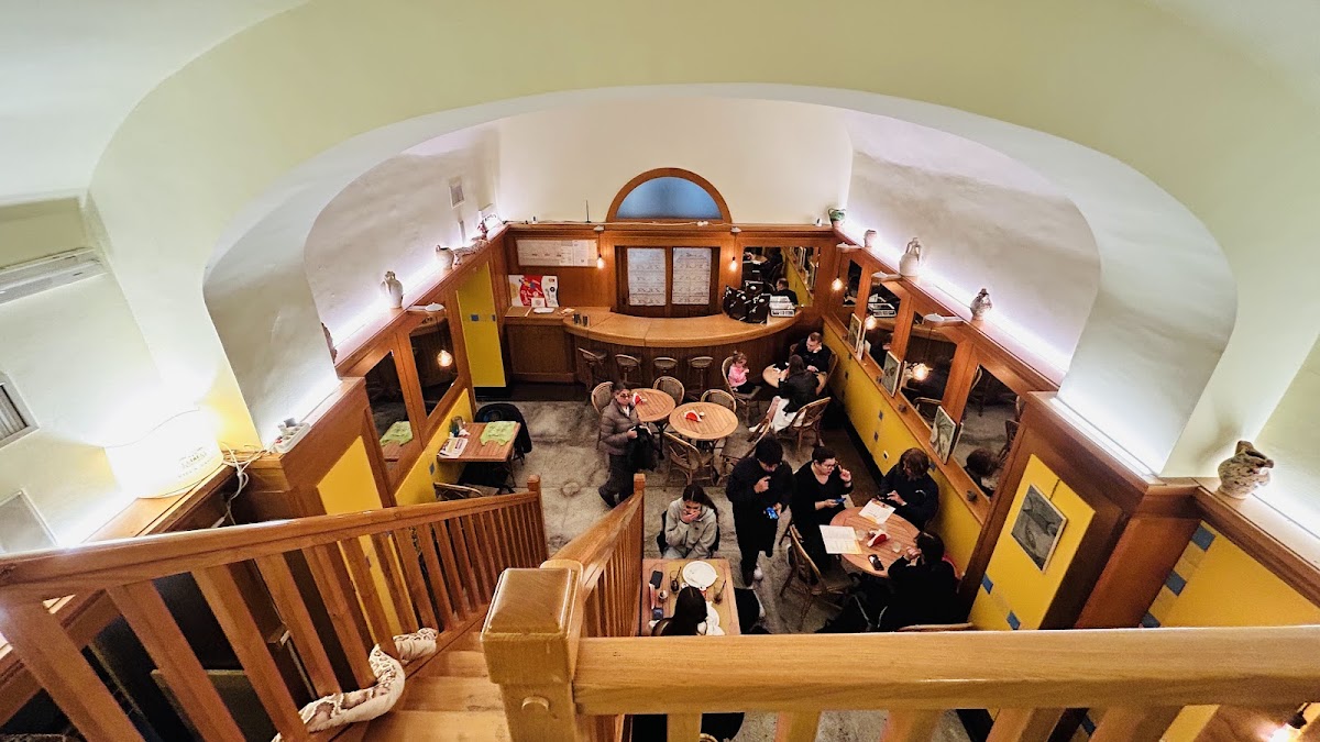 Da Ciccio - Gelati, bar e tabacchi