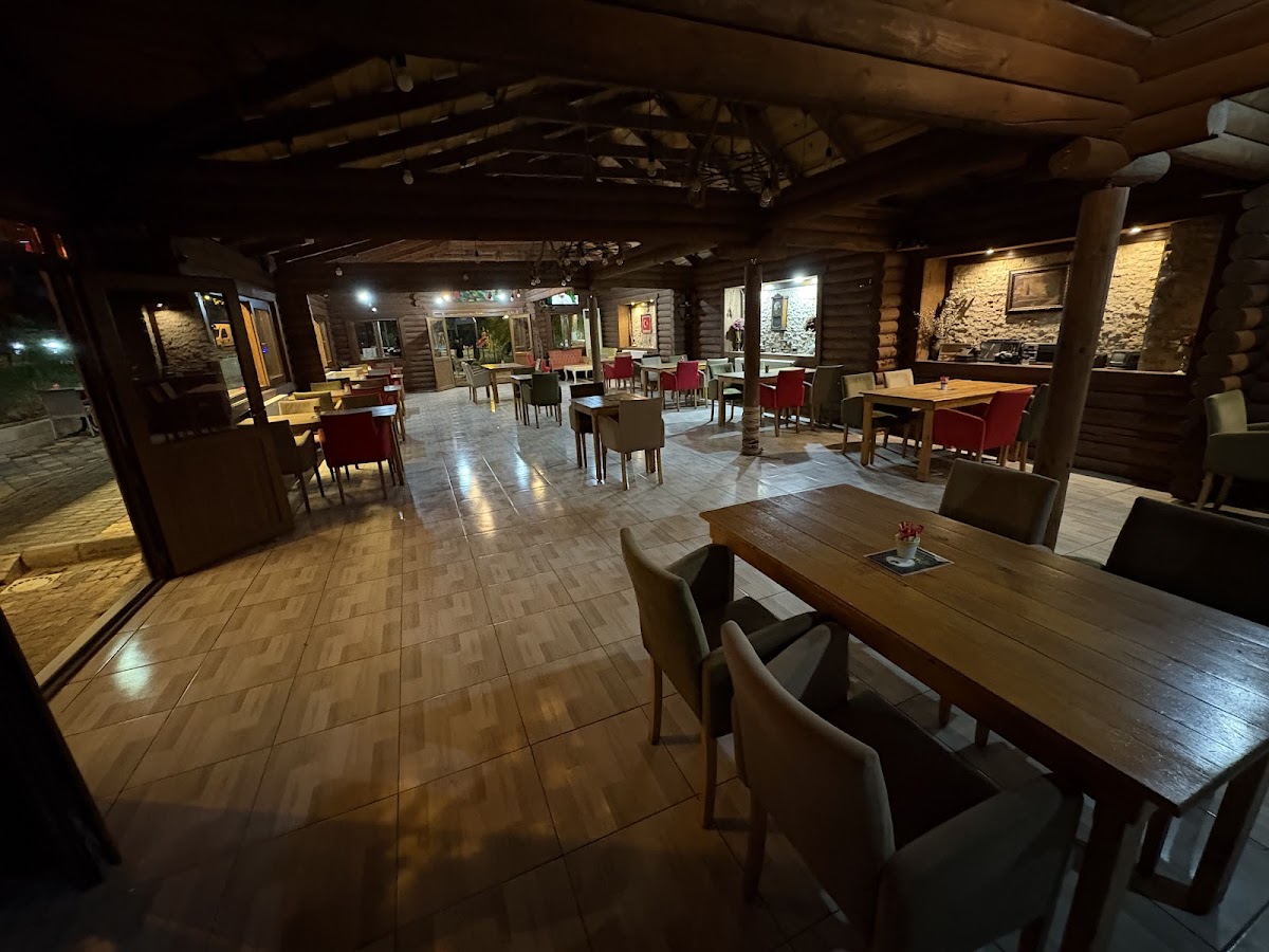 Akasya Bistro & Cafe