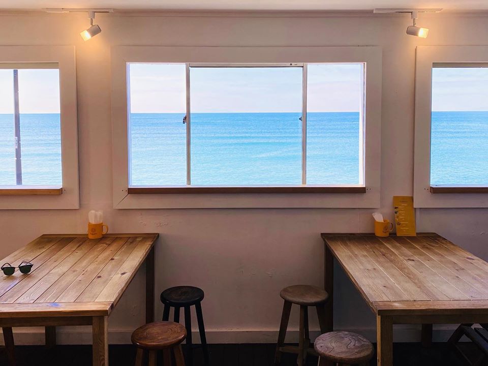 The Sunrise Shack (Inamura-gasaki Store)