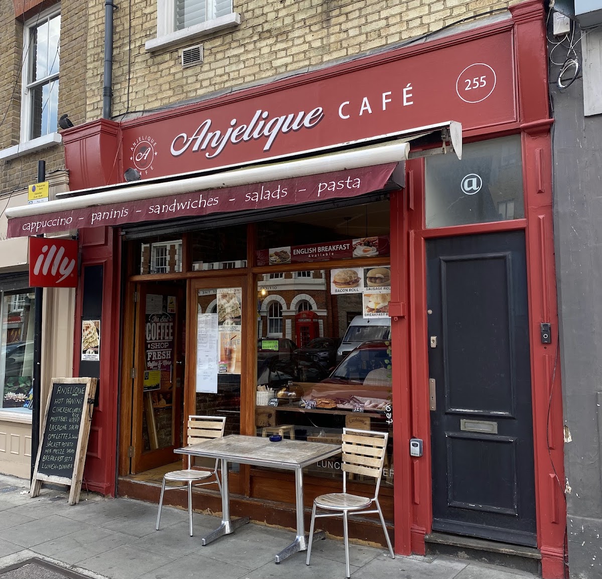 Anjelique Sandwich Bar & Cafe