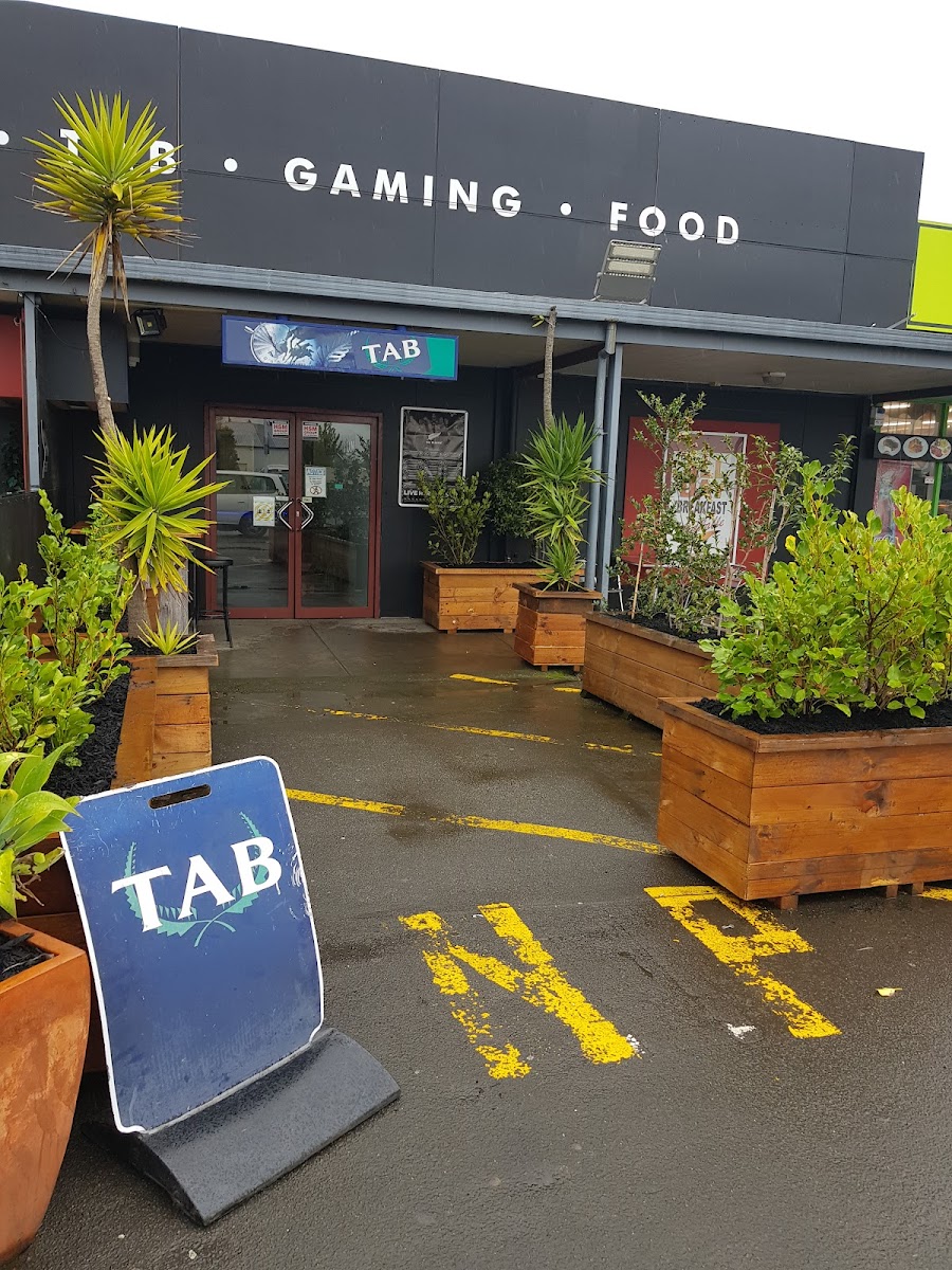 Karamu Road Bakery and Cafe