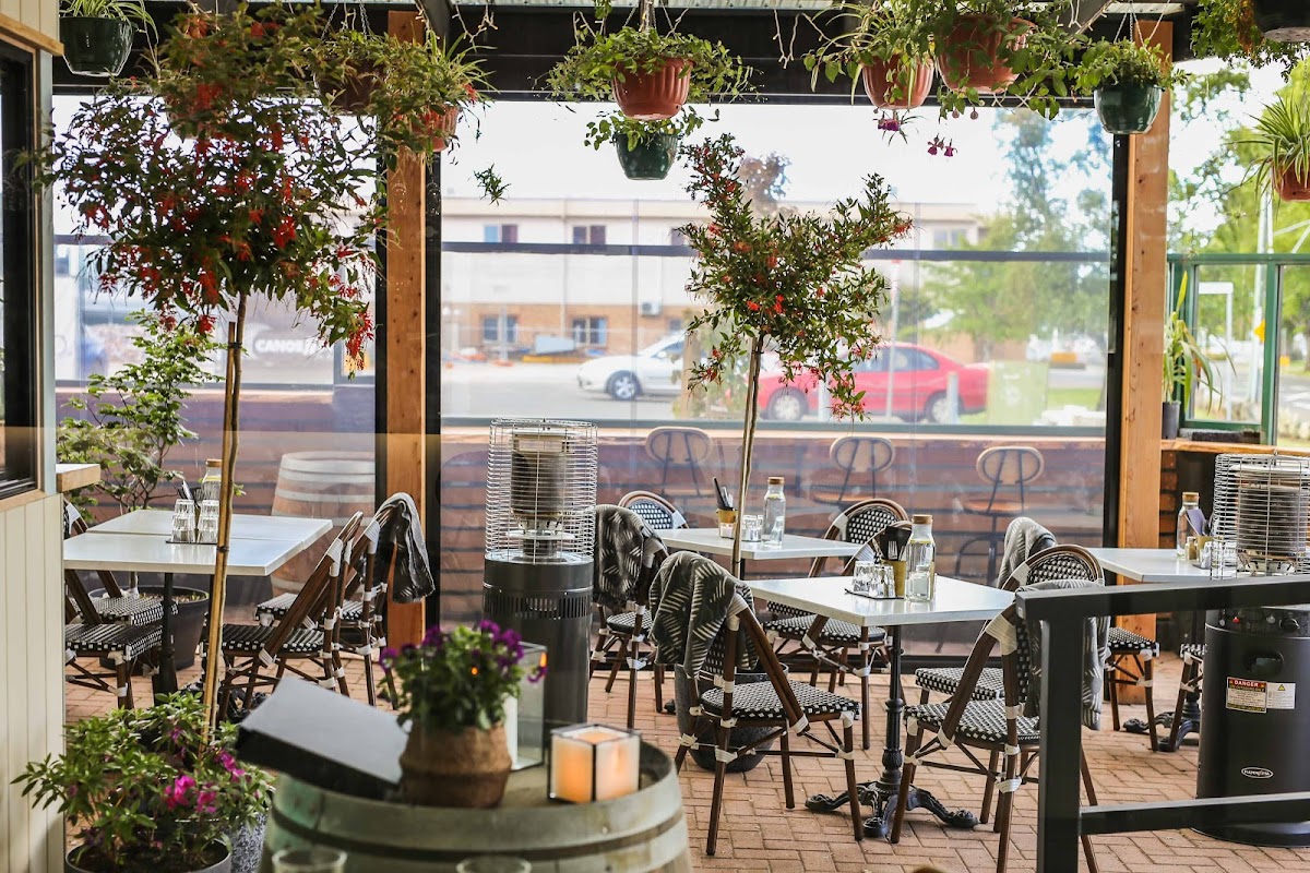 Prem's Seafood Bar & Grill