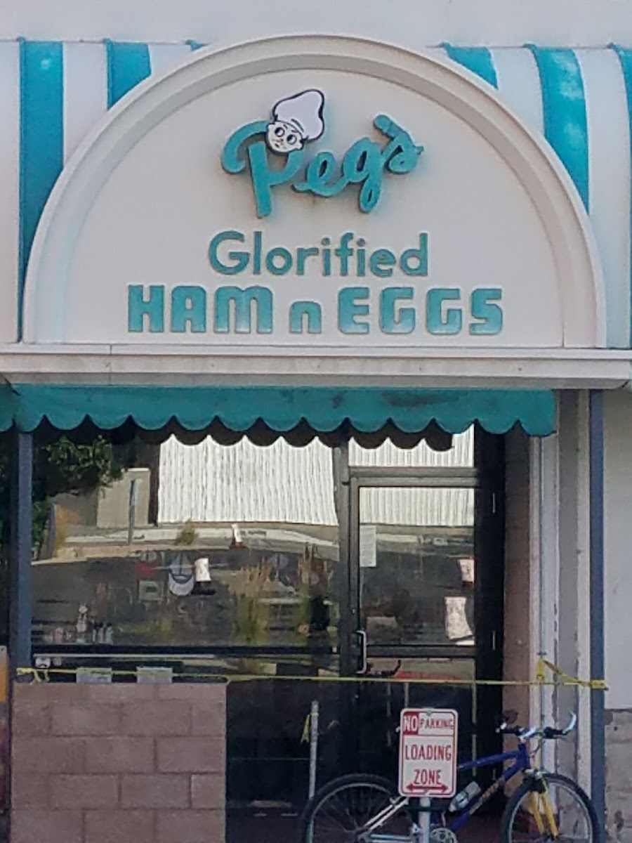 Peg's Glorified Ham n Eggs - S Sierra St