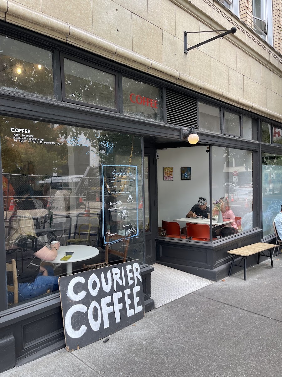 Courier Coffee
