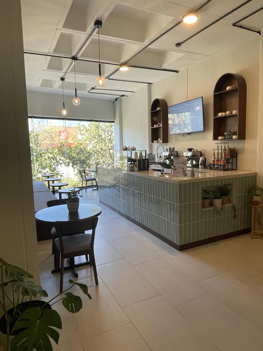 ADNI Coffee & Candles