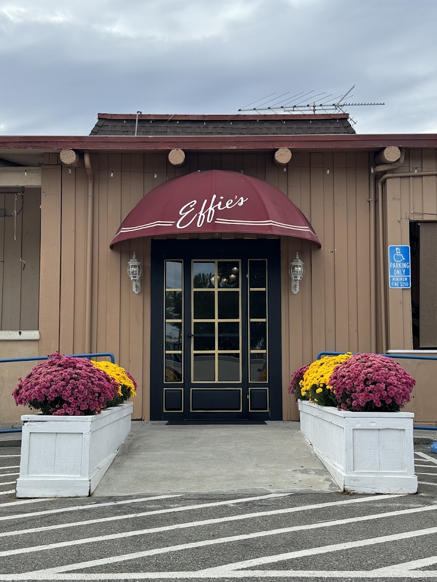 Effie's Restaurant & Bar