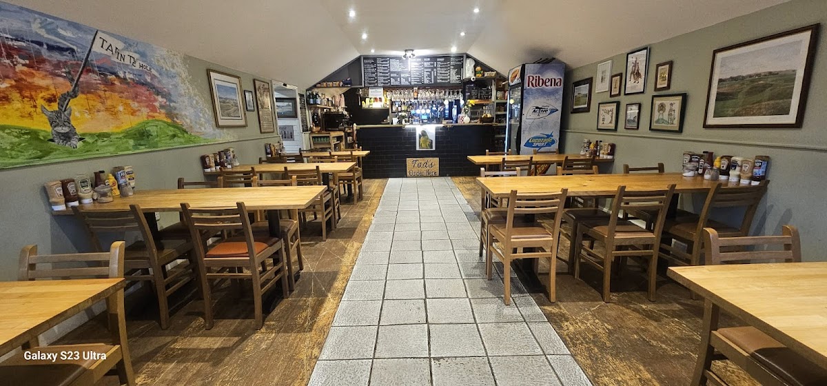 Tad in the hole diner