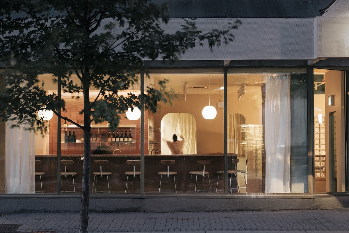 Hay Sushi - Spring Garden