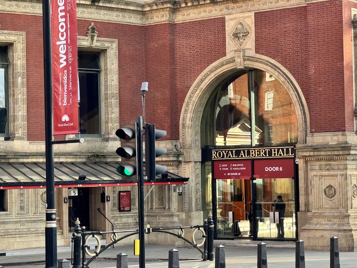 Royal Albert Hall Cafe Bar