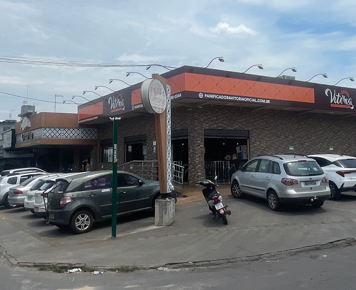 Panificadora e Confeitaria Vitória