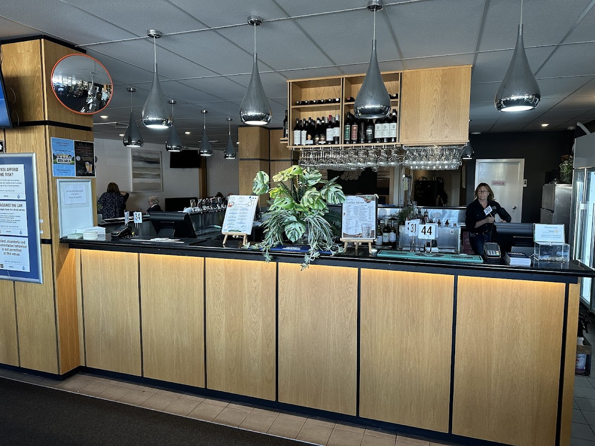 ROAST AND TOAST LUNCH BAR AND CAFE